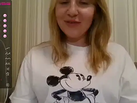 Snapshot of urbadkitty chatting on 02-28-25, 06:09 urbadkitty online show from 02-28-25, 06:09