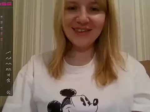 Snapshot of urbadkitty chatting on 03-22-25, 01:52 urbadkitty online show from 03-22-25, 01:52