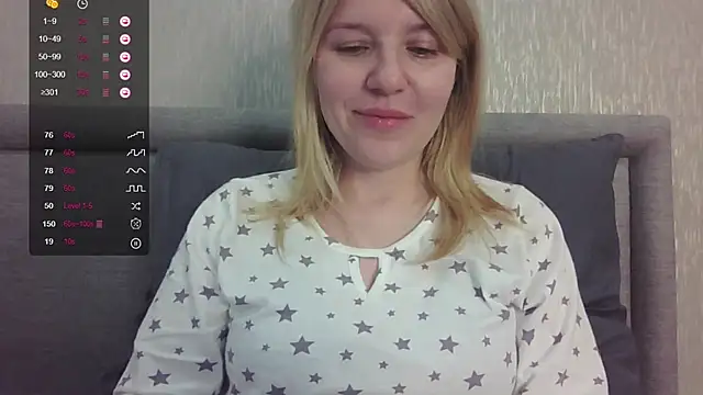 Snapshot of urbadkitty chatting on 09-18-25, 07:10 urbadkitty online show from 09-18-25, 07:10