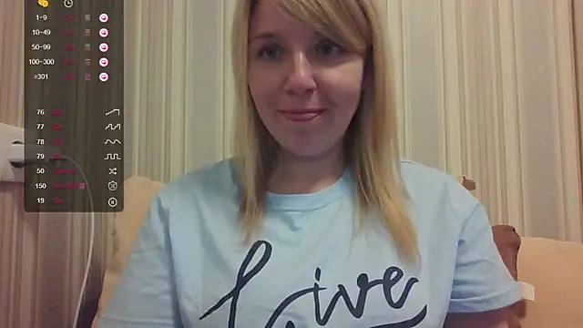 Snapshot of urbadkitty chatting on 09-27-25, 12:32 urbadkitty online show from 09-27-25, 12:32