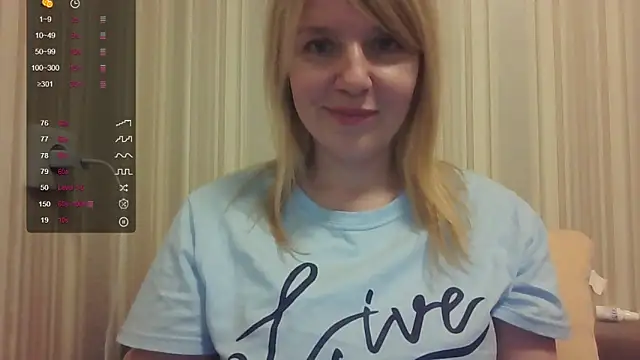 Snapshot of urbadkitty chatting on 10-03-25, 03:09 urbadkitty online show from 10-03-25, 03:09