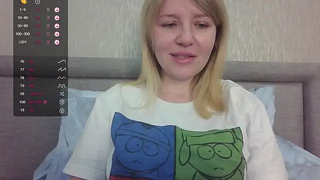 Snapshot of urbadkitty chatting on 11-17-25, 05:02 urbadkitty online show from 11-17-25, 05:02