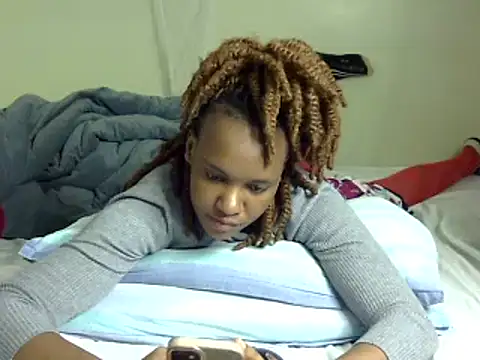 Snapshot of Jay_Vee chatting on 01-28-25, 06:49 Jay Vee online show from 01-28-25, 06:49