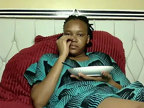 Snapshot of Jay_Vee chatting on 12-14-25, 11:20 Jay Vee online show from 12-14-25, 11:20