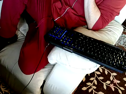 Snapshot of MrStraightDik chatting on 02-11-25, 01:41 MrStraightDik online show from 02-11-25, 01:41
