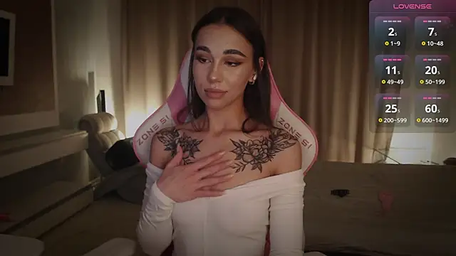 Snapshot of march_mellow chatting on 01-25-25, 08:53 march mellow online show from 01-25-25, 08:53