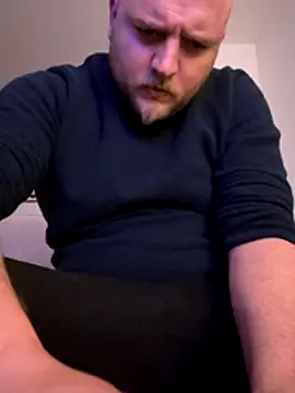 Snapshot of QueueFrenchie chatting on 01-05-26, 07:28 QueueFrenchie online show from 01-05-26, 07:28