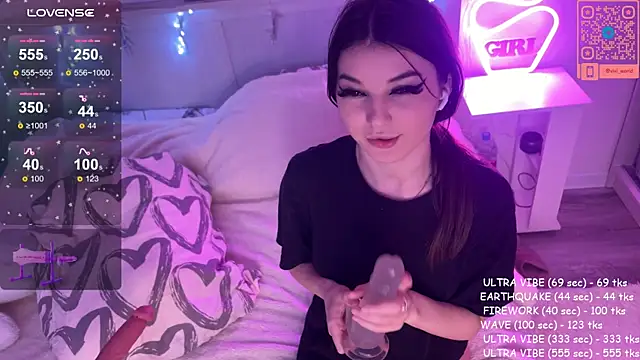 Veronica leal online show from 12-08-24, 11:35