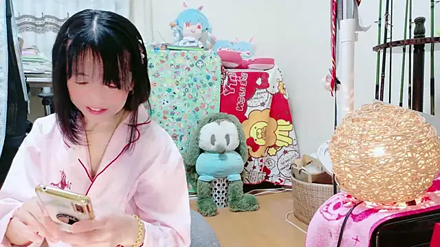 Snapshot of renapiyon8182 chatting on 02-14-25, 07:33 renapiyon8182 online show from 02-14-25, 07:33