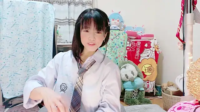 Snapshot of renapiyon8182 chatting on 03-06-25, 07:32 renapiyon8182 online show from 03-06-25, 07:32