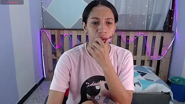 Lina10 online show from 03-10-25, 07:40