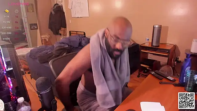 MrChuckDailyXXX online show from 12-06-24, 08:15