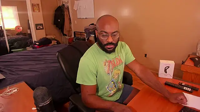 MrChuckDailyXXX online show from 12-22-24, 12:49