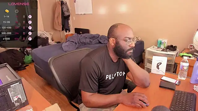 MrChuckDailyXXX online show from 03-21-25, 01:12