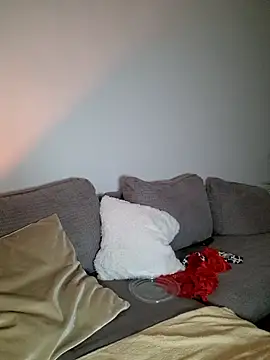 EileX official online show from 04-19-26, 06:10