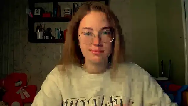 luxie milady online show from 10-04-25, 03:54