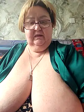 Awn290668 online show from 04-12-26, 07:13