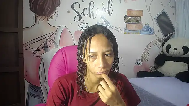 EMMA SWEETT1 online show from 10-01-25, 12:33