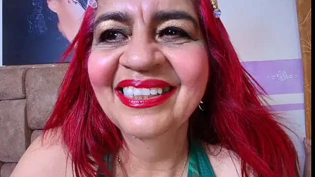 Snapshot of RoxetteMature chatting on 05-09-26, 12:10 RoxetteMature online show from 05-09-26, 12:10