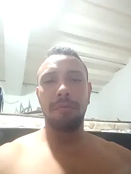 Snapshot of Thiago_Summers chatting on 05-10-26, 10:31 Thiago Summers online show from 05-10-26, 10:31