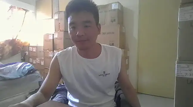 kisstoyousoon2024 online show from 01-04-25, 02:25