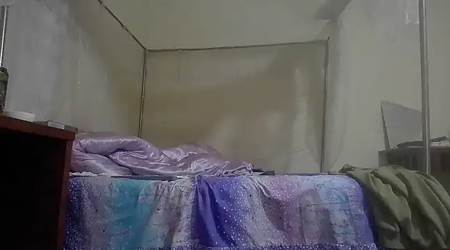 kisstoyousoon2024 online show from 01-12-25, 10:54