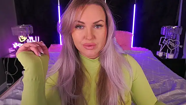 KiraCandyS online show from 10-05-25, 09:34