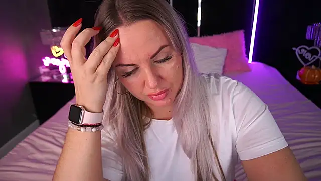 KiraCandyS online show from 11-08-25, 03:29