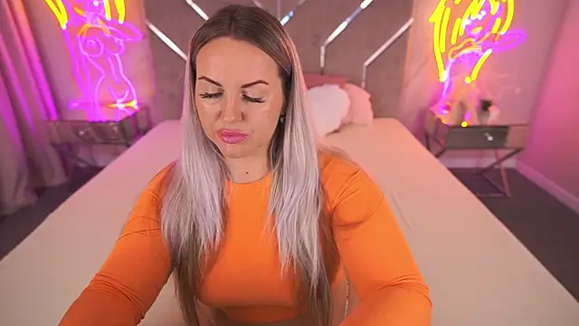 KiraCandyS online show from 11-11-25, 09:48