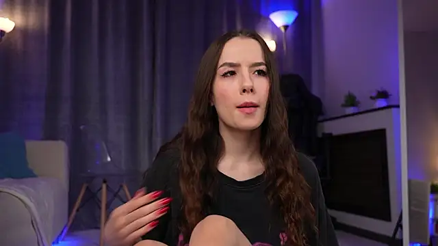 Amely Young online show from 03-25-26, 02:06