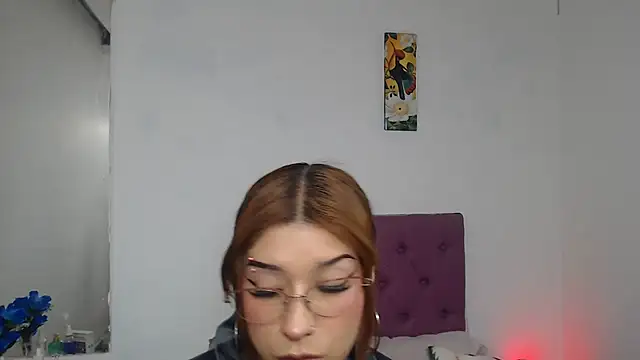 Snapshot of Cinthya-Gomez6 chatting on 01-30-25, 01:10 Cinthya-Gomez6 online show from 01-30-25, 01:10