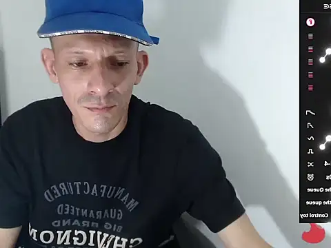 Snapshot of trebollhht chatting on 01-13-25, 02:50 trebollhht online show from 01-13-25, 02:50