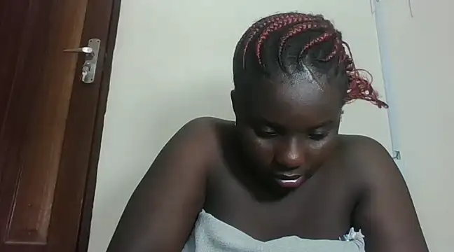 hotebbbyy online show from 12-12-24, 10:42