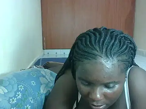 hotebbbyy online show from 04-03-26, 08:07