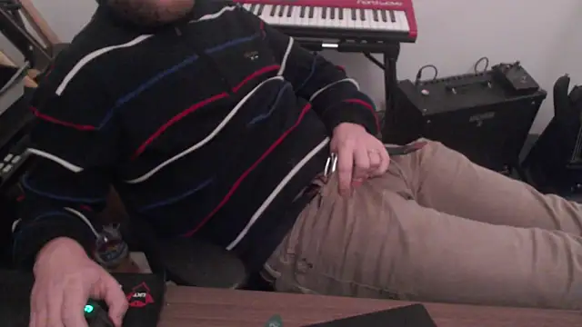 Snapshot of 050kek2 chatting on 02-18-26, 05:42 050kek2 online show from 02-18-26, 05:42