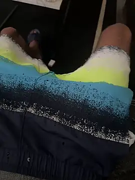 Snapshot of Big-dick_1 chatting on 02-14-26, 04:15 Big-dick 1 online show from 02-14-26, 04:15