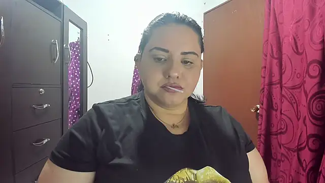 tetasgrandes karol online show from 01-21-25, 08:21