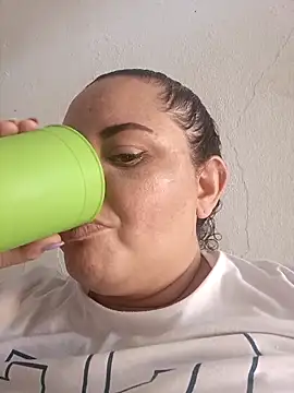 tetasgrandes karol online show from 04-05-26, 07:22