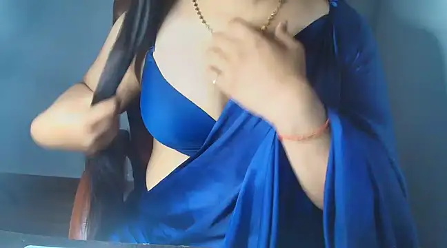 Snapshot of KhwahisHH chatting on 01-20-25, 01:39 KhwahisHH online show from 01-20-25, 01:39