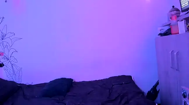 Snapshot of Dear-Venus chatting on 01-27-25, 10:16 Dear-Venus online show from 01-27-25, 10:16