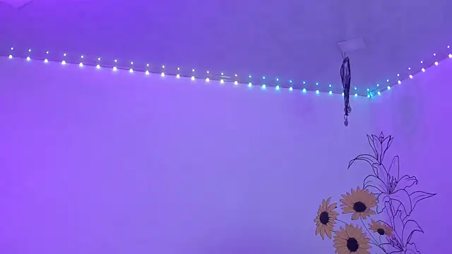 Snapshot of Dear-Venus chatting on 09-30-25, 09:31 Dear-Venus online show from 09-30-25, 09:31