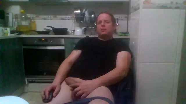 Snapshot of lobito1997 chatting on 02-04-26, 02:50 lobito1997 online show from 02-04-26, 02:50