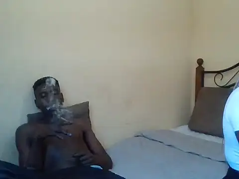 SmallGoodNut online show from 01-07-26, 11:45