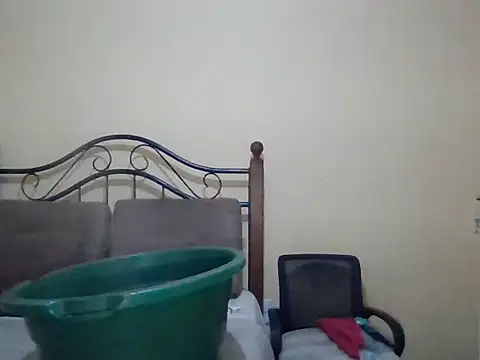 SmallGoodNut online show from 01-10-26, 12:12