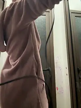 tanyagrey online show from 10-03-25, 06:21