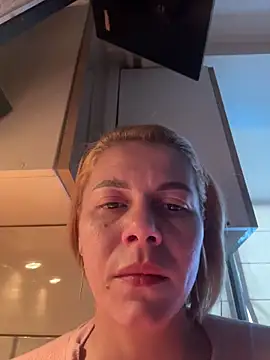 Snapshot of tanyagrey chatting on 01-09-26, 07:00 tanyagrey online show from 01-09-26, 07:00