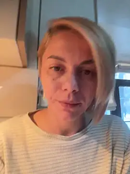 Snapshot of tanyagrey chatting on 01-14-26, 06:52 tanyagrey online show from 01-14-26, 06:52