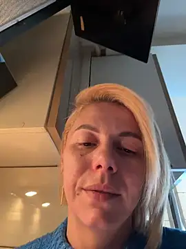 Snapshot of tanyagrey chatting on 02-02-26, 07:51 tanyagrey online show from 02-02-26, 07:51