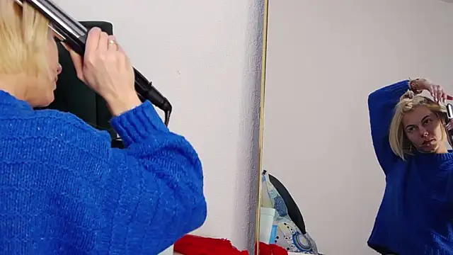 Snapshot of tanyagrey chatting on 02-16-26, 06:42 tanyagrey online show from 02-16-26, 06:42