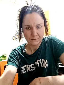 Holly Bette online show from 02-04-25, 04:48